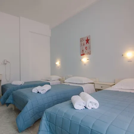 Casa de hóspedes Athena 3*