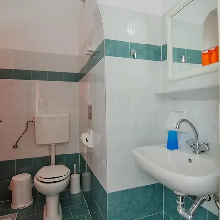 Athena 3* Chora (Ios)