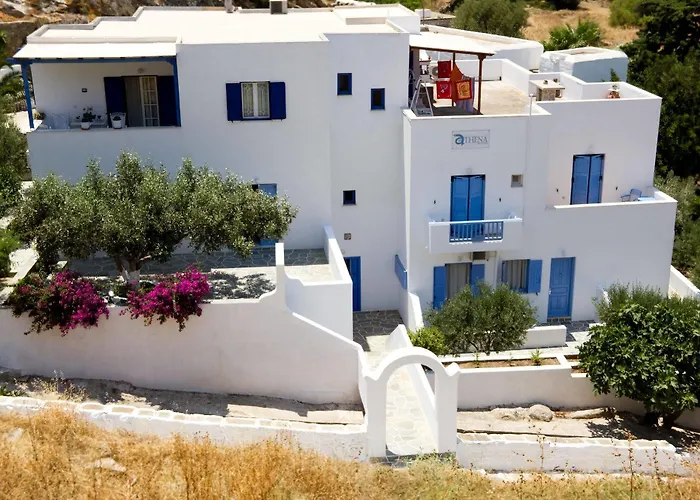 Athena 3* Chora (Ios)